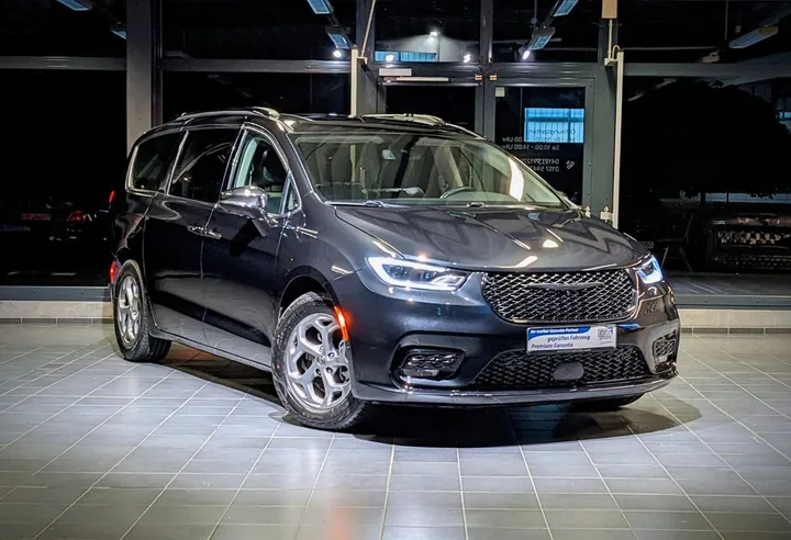 Chrysler Pacifica