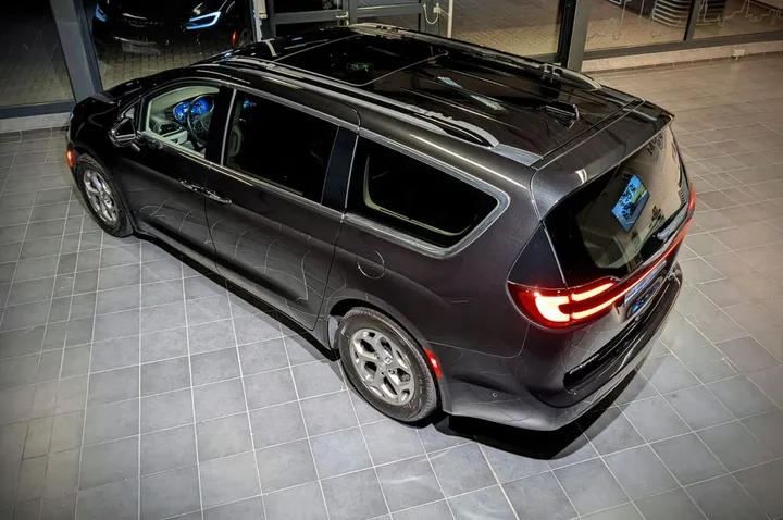 Chrysler Pacifica