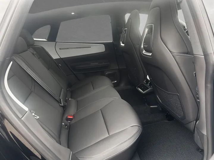 Polestar 4
