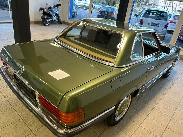 Mercedes-Benz 380