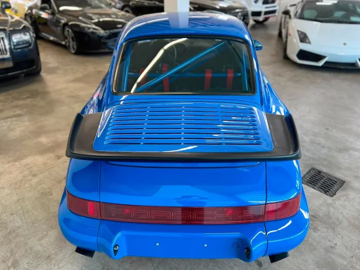 Porsche 964