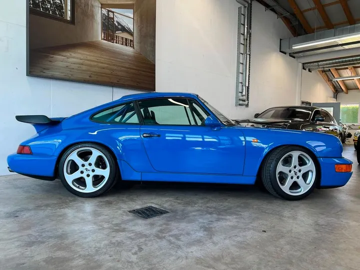 Porsche 964