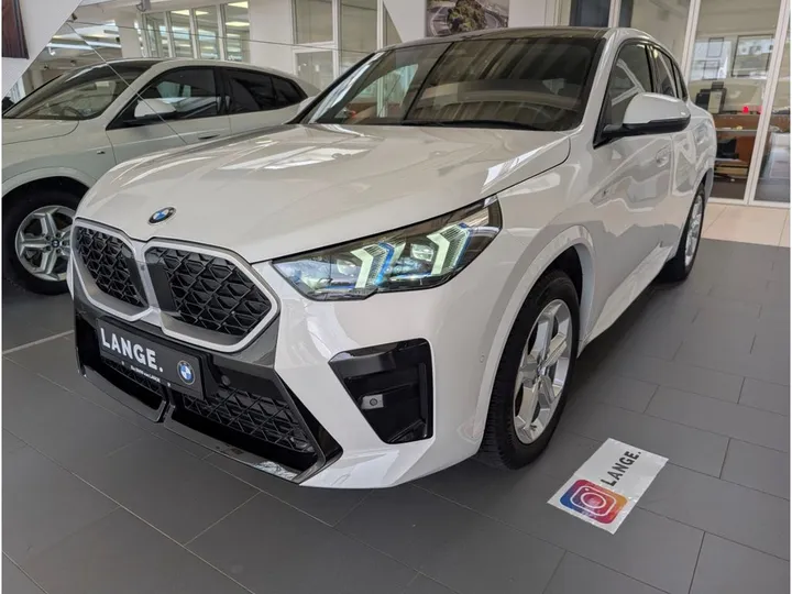 BMW X2
