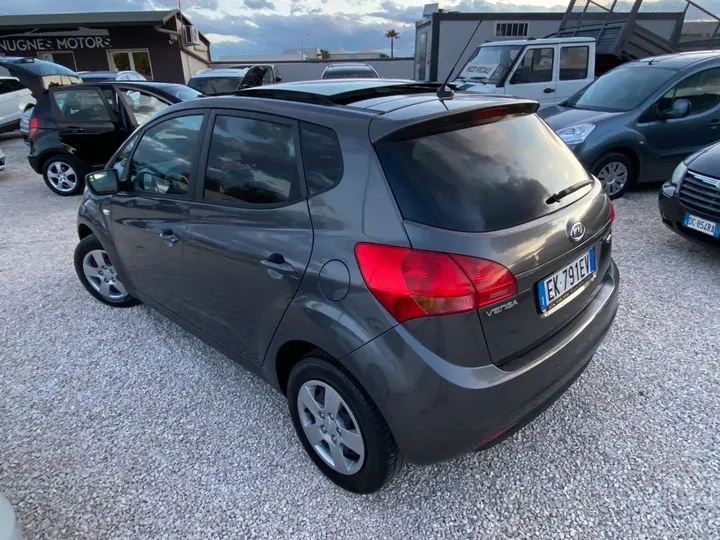 Kia Venga