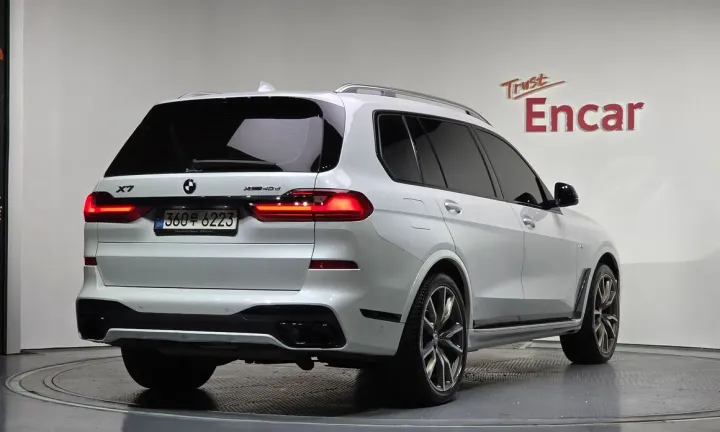 BMW X7