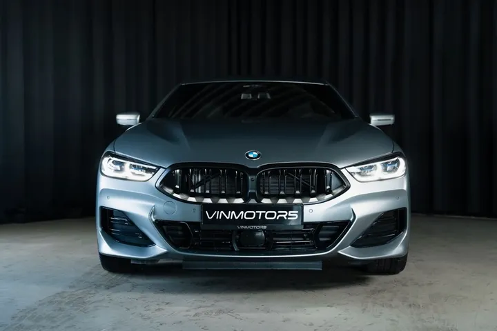 BMW 840
