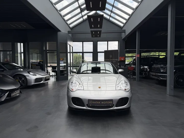 Porsche 996