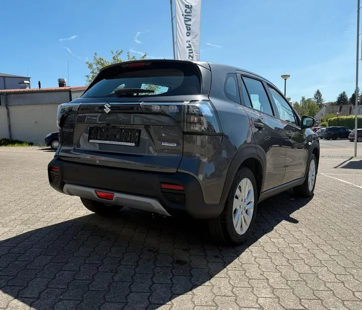 Suzuki (SX4) S-Cross