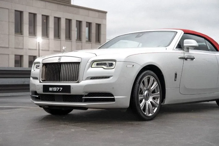 Rolls-Royce Dawn