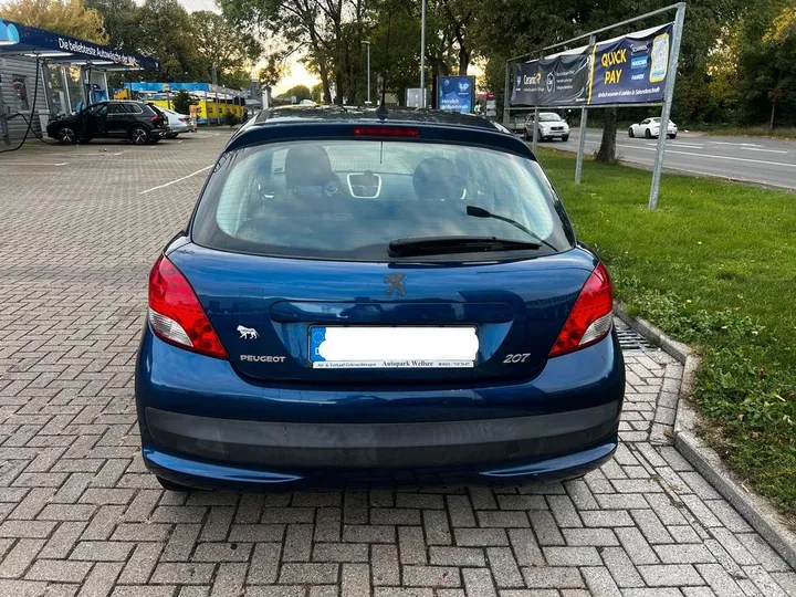 Peugeot 207