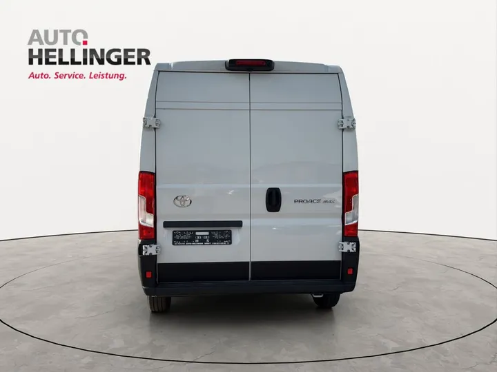 Toyota Proace Max