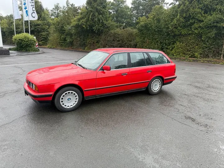 BMW 525