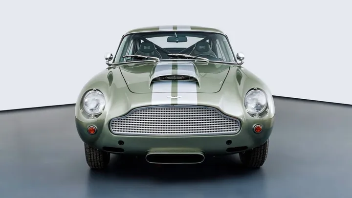 Aston Martin DB