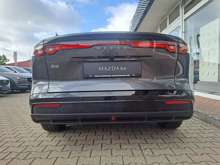 Mazda 6e