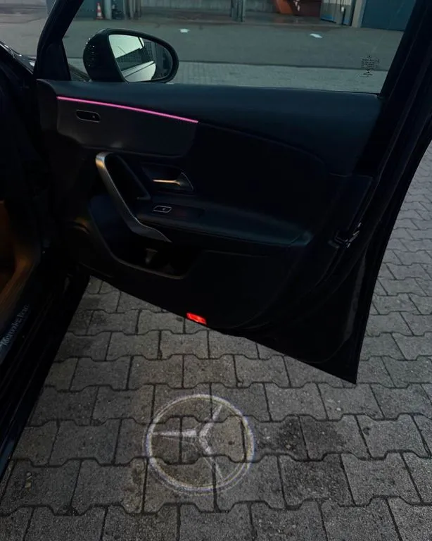 Mercedes-Benz E 250