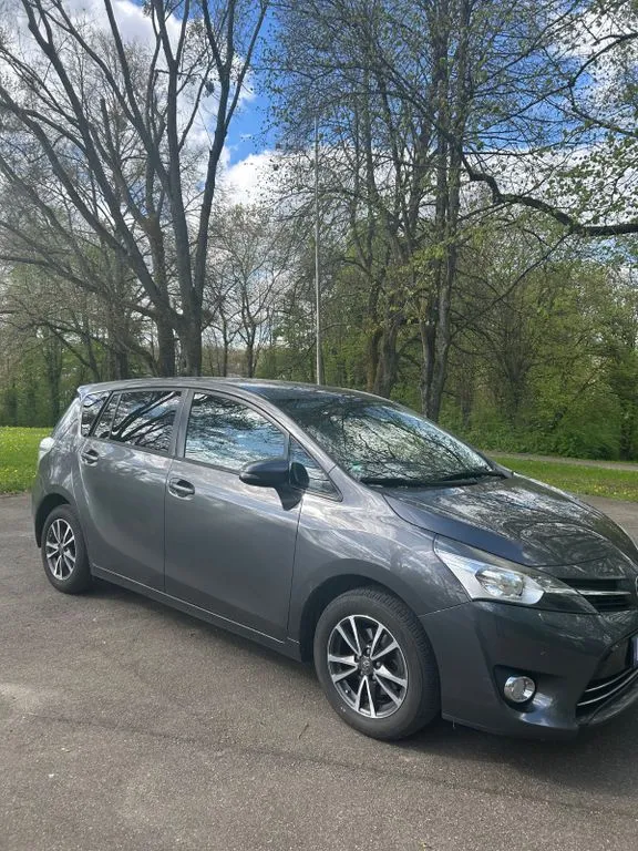 Toyota Verso