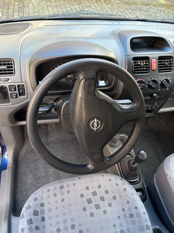 Opel Agila