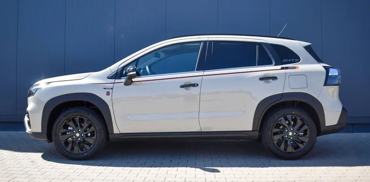 Suzuki (SX4) S-Cross