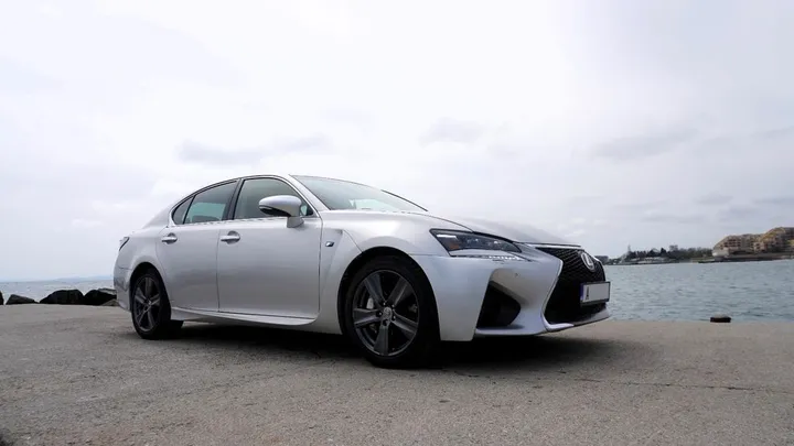Lexus GS 300