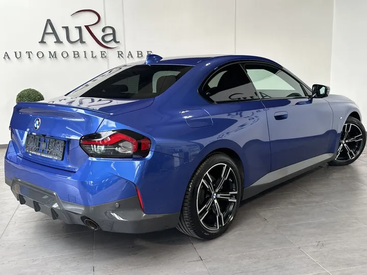 BMW 220
