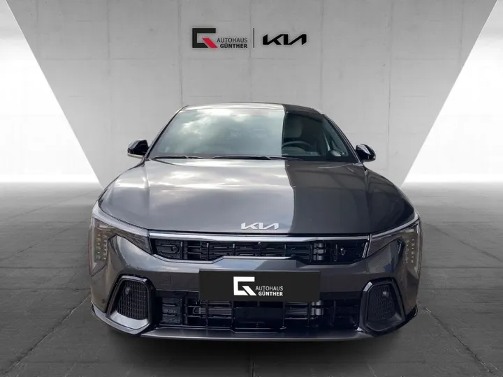 Kia K4
