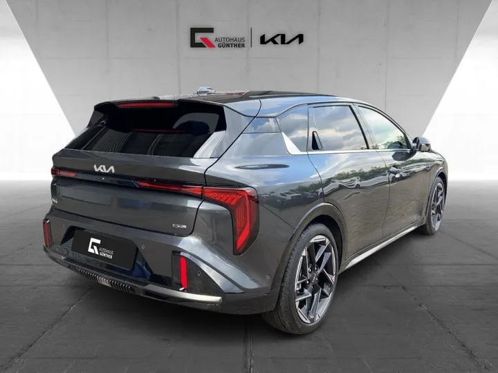 Kia K4