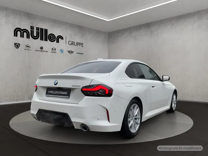 BMW 220