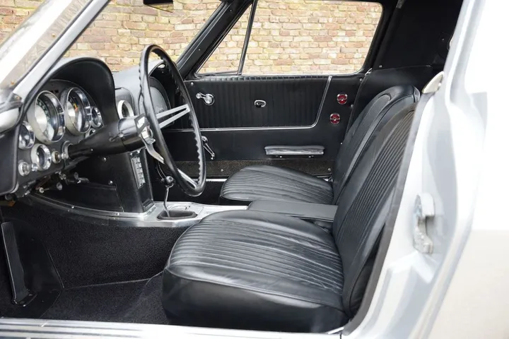 Corvette C2