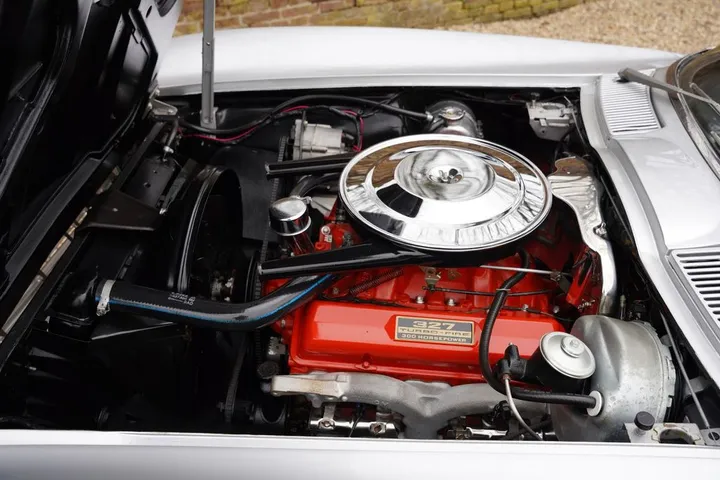 Corvette C2