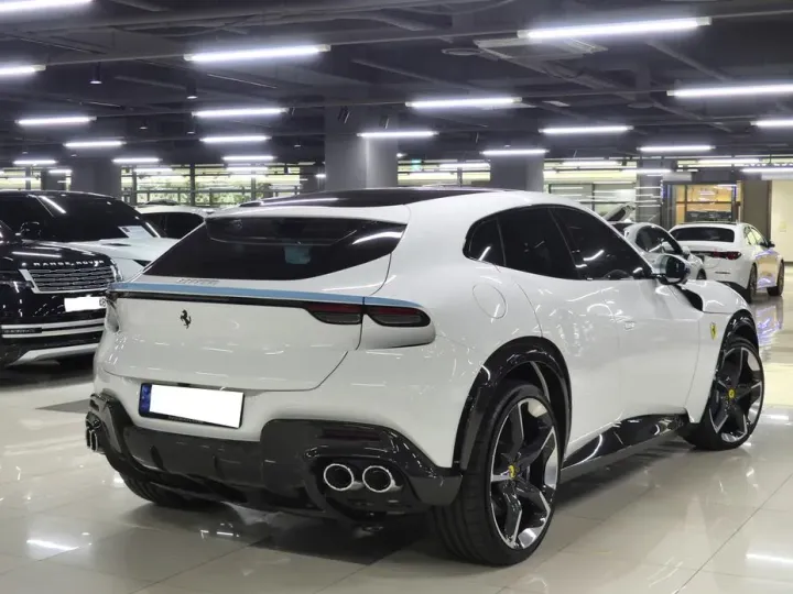 Ferrari Purosangue