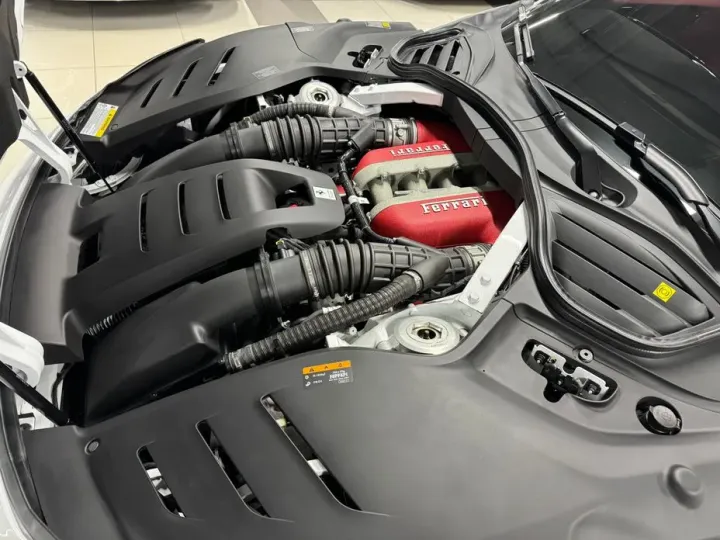 Ferrari Purosangue