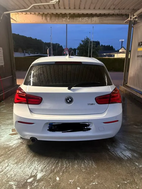 BMW 118