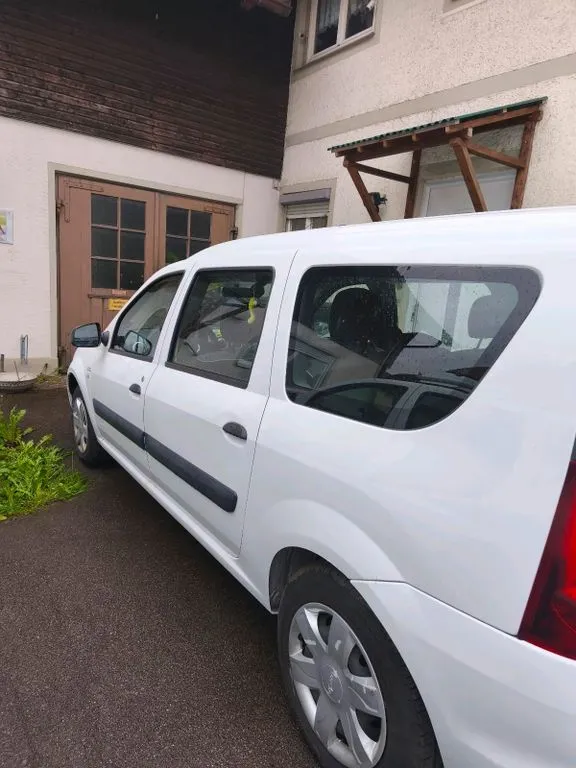 Dacia Logan