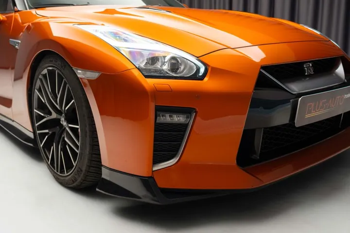 Nissan GT-R