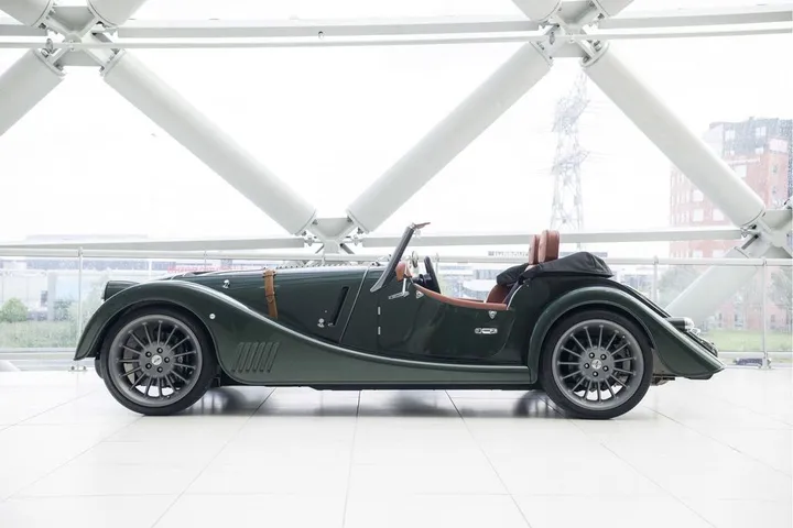 Morgan Plus 6