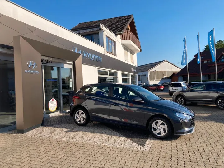 Hyundai i20