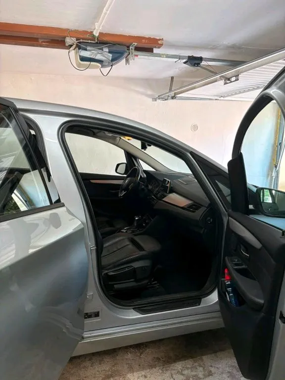 BMW 216