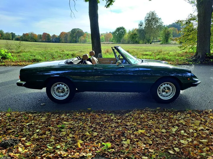Alfa Romeo Spider