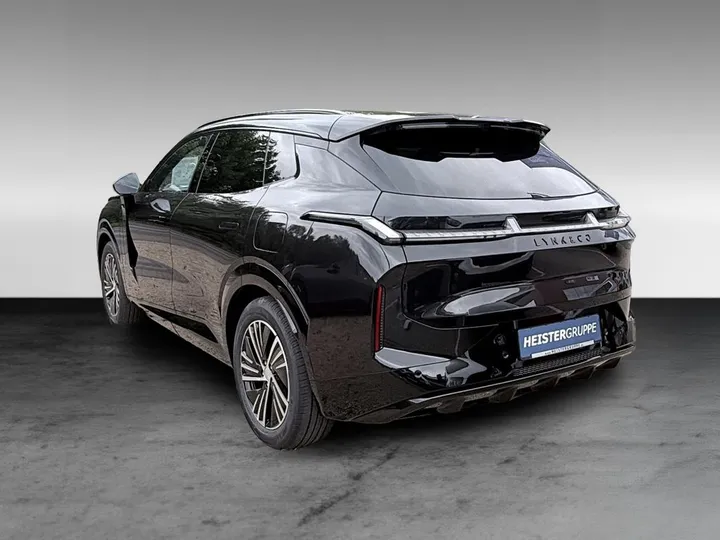 Lynk&Co 08
