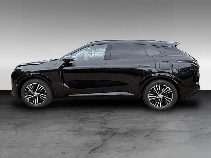 Lynk&Co 08