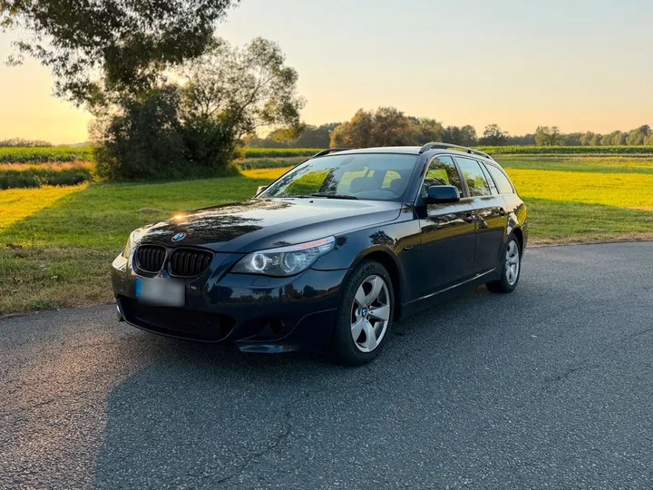 BMW 525