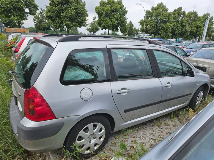 Peugeot 307