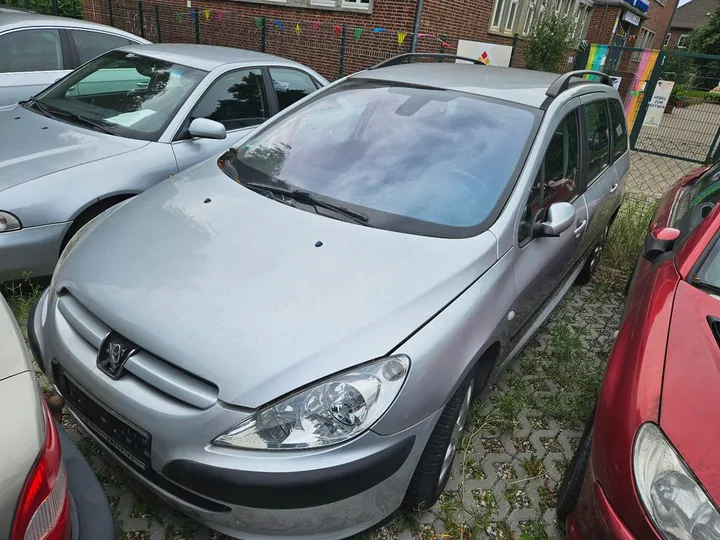 Peugeot 307