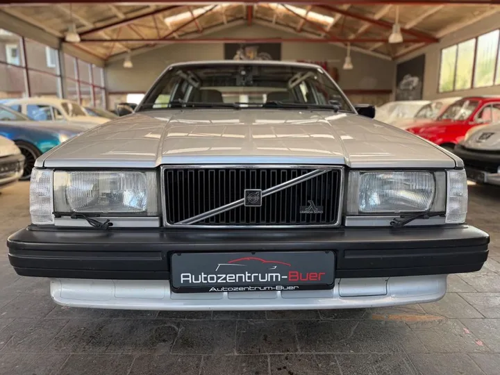 Volvo 740