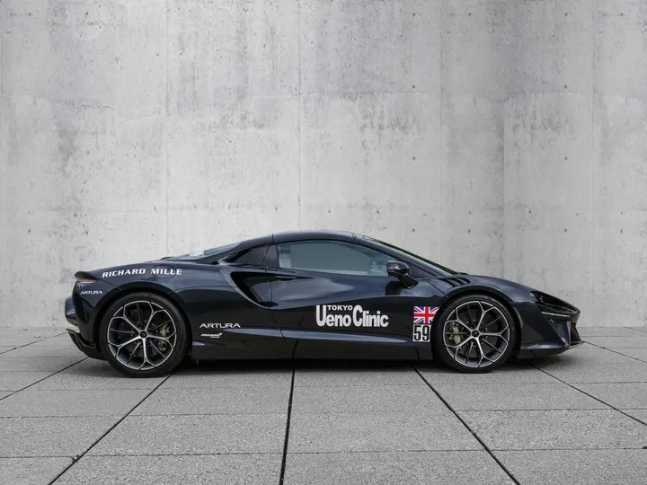 McLaren Artura