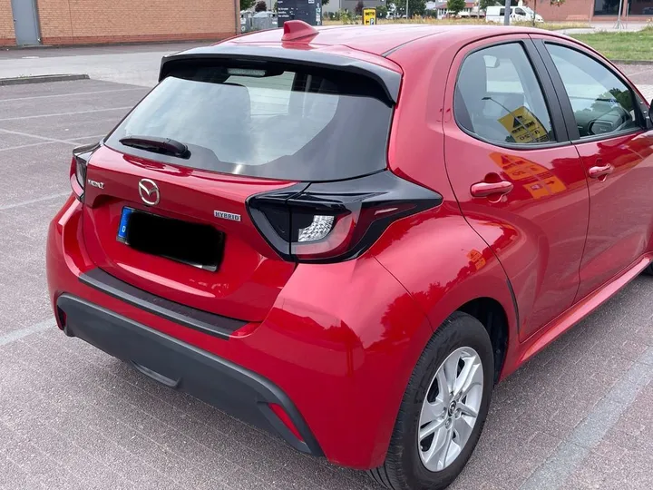 Mazda 2 Hybrid