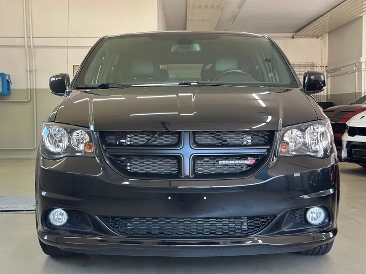 Dodge Grand Caravan