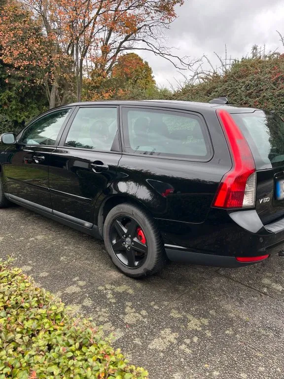 Volvo V50