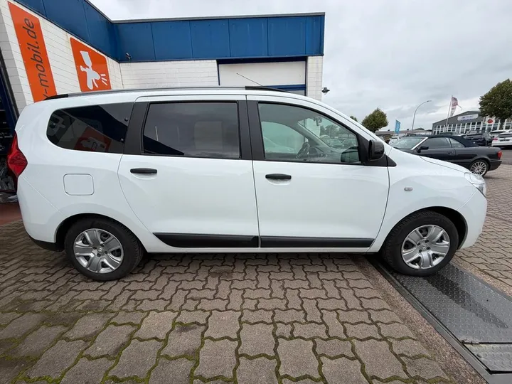 Dacia Lodgy