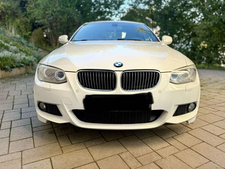 BMW 335